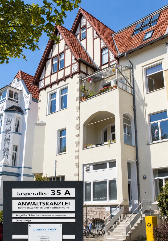 Außenansicht der Kanzlei in der Jasperallee 35A, Braunschweig